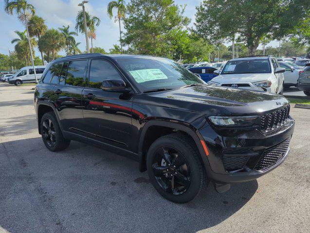 new 2024 Jeep Grand Cherokee car, priced at $36,600