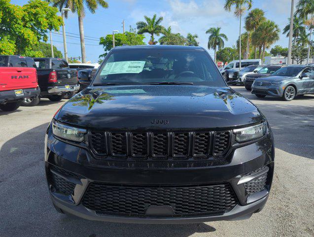 new 2024 Jeep Grand Cherokee car, priced at $36,600