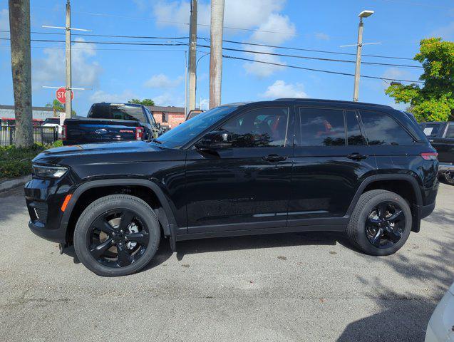 new 2024 Jeep Grand Cherokee car, priced at $36,600