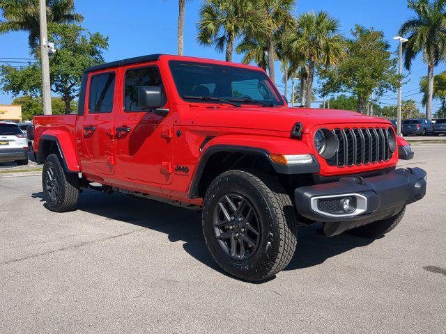 new 2024 Jeep Gladiator car, priced at $40,515