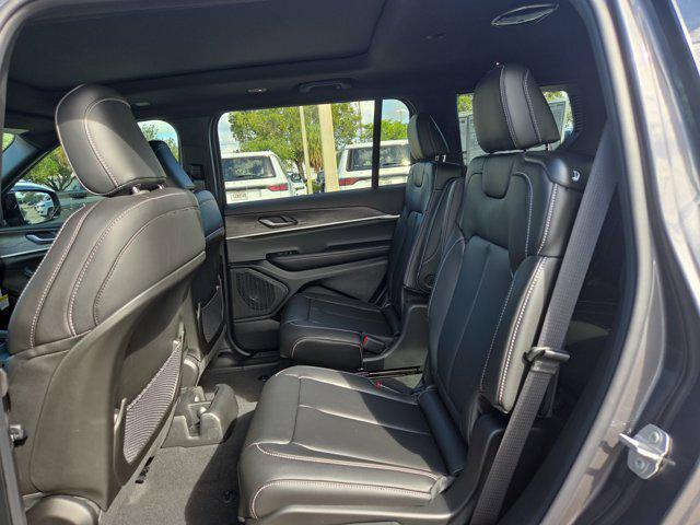 new 2025 Jeep Grand Cherokee L car, priced at $45,352