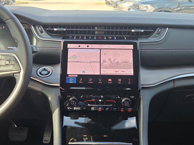 new 2025 Jeep Grand Cherokee L car, priced at $45,352