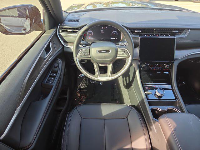 new 2025 Jeep Grand Cherokee L car, priced at $45,352