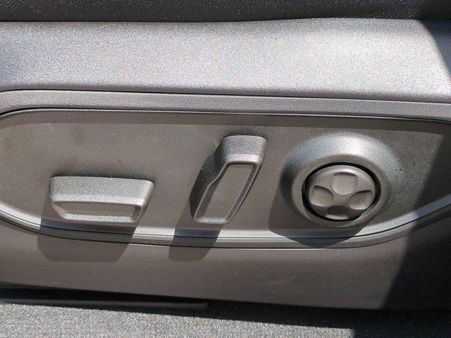 new 2025 Jeep Grand Cherokee car, priced at $35,078