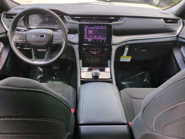 new 2025 Jeep Grand Cherokee car, priced at $35,078