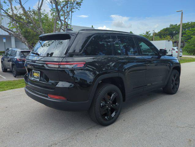 new 2024 Jeep Grand Cherokee car, priced at $41,795