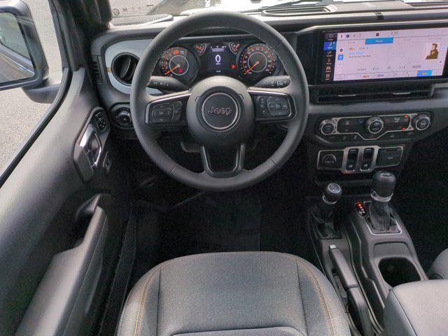 new 2025 Jeep Wrangler car, priced at $32,784