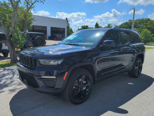 new 2024 Jeep Grand Cherokee car, priced at $41,795