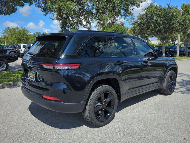 new 2024 Jeep Grand Cherokee car, priced at $41,795