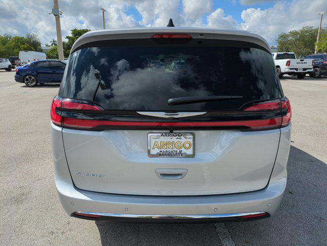 new 2026 Chrysler Pacifica car, priced at $44,504