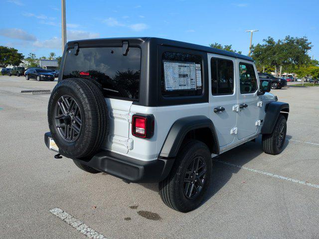 new 2025 Jeep Wrangler car, priced at $40,982