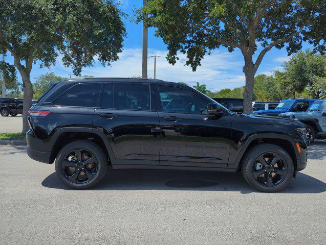 new 2024 Jeep Grand Cherokee car, priced at $41,795