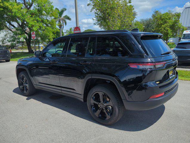 new 2024 Jeep Grand Cherokee car, priced at $41,795