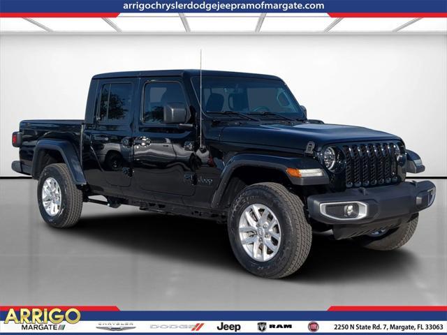 new 2023 Jeep Gladiator car, priced at $53,247