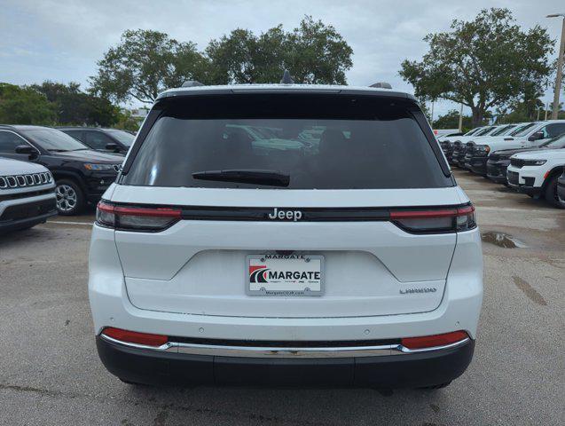 new 2025 Jeep Grand Cherokee car, priced at $33,580