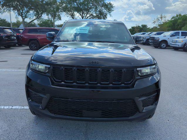 new 2024 Jeep Grand Cherokee car, priced at $36,600