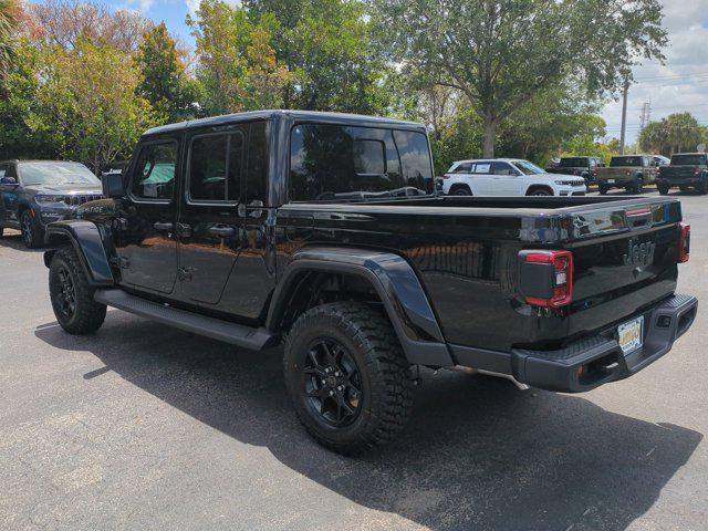 new 2025 Jeep Gladiator car, priced at $41,377