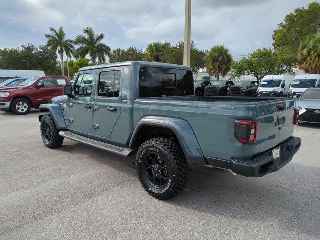 new 2025 Jeep Gladiator car, priced at $41,655