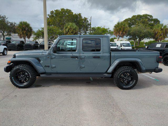 new 2025 Jeep Gladiator car, priced at $41,655