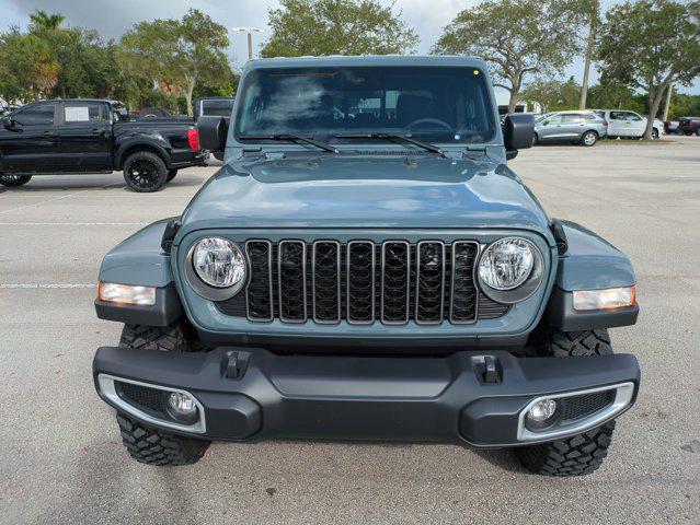 new 2025 Jeep Gladiator car, priced at $41,655