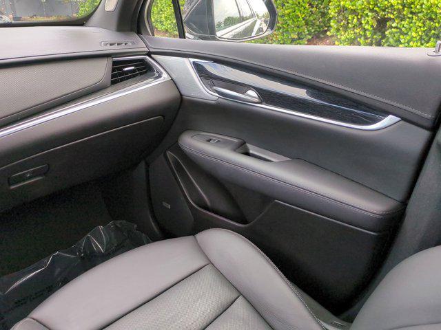 used 2023 Cadillac XT5 car, priced at $28,500