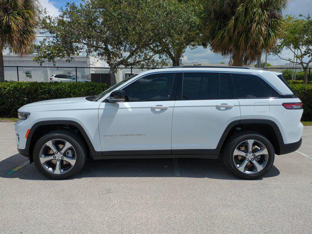 new 2025 Jeep Grand Cherokee car, priced at $47,793