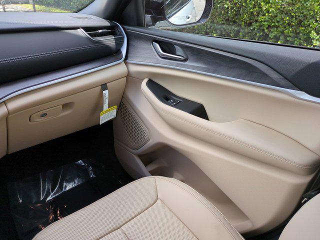new 2025 Jeep Grand Cherokee car, priced at $47,793
