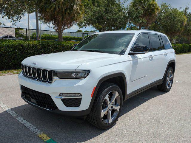new 2025 Jeep Grand Cherokee car, priced at $47,793
