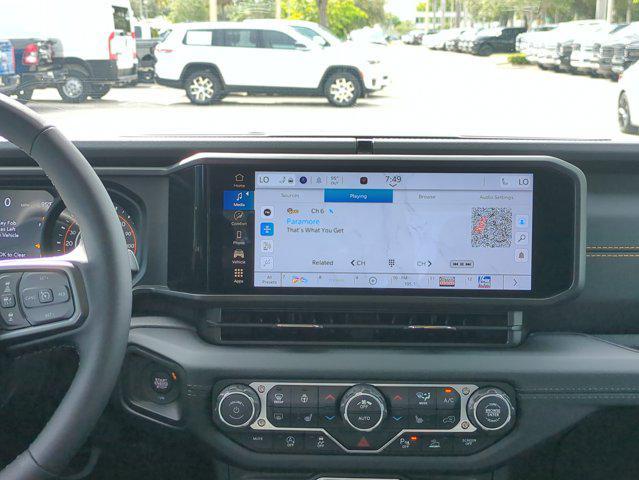 new 2025 Jeep Gladiator car, priced at $42,155