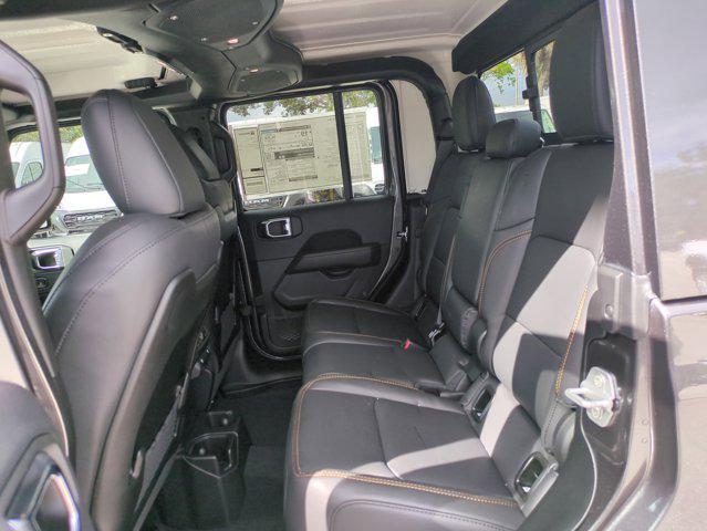 new 2025 Jeep Gladiator car, priced at $42,155