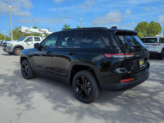 new 2024 Jeep Grand Cherokee car, priced at $41,795