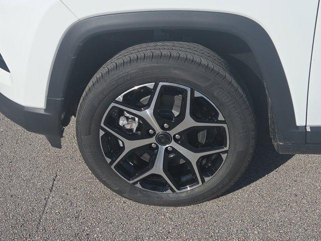 new 2026 Jeep Compass car, priced at $31,931