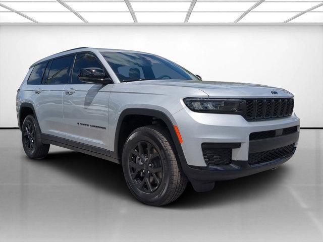 new 2024 Jeep Grand Cherokee L car, priced at $39,525