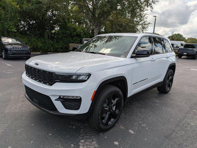 new 2025 Jeep Grand Cherokee car, priced at $40,967