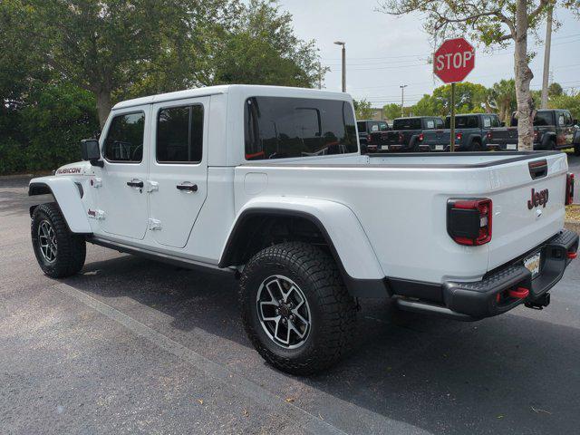 new 2025 Jeep Gladiator car, priced at $43,900