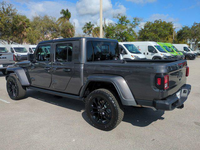 new 2025 Jeep Gladiator car, priced at $42,021