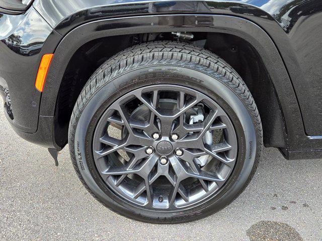 new 2025 Jeep Grand Cherokee L car, priced at $63,785