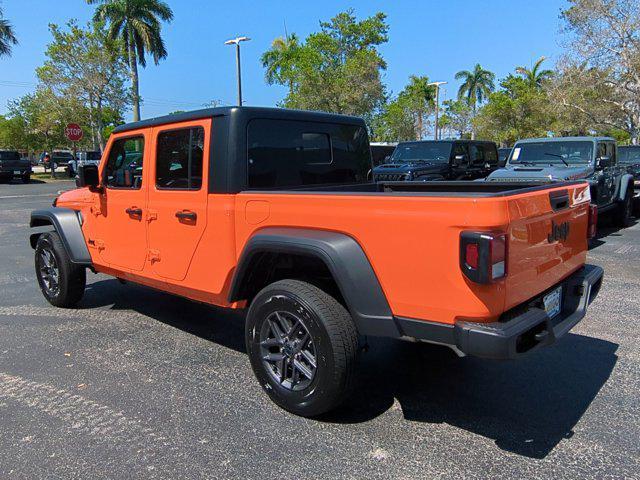 new 2025 Jeep Gladiator car, priced at $38,842