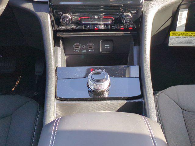 new 2025 Jeep Grand Cherokee car, priced at $34,650