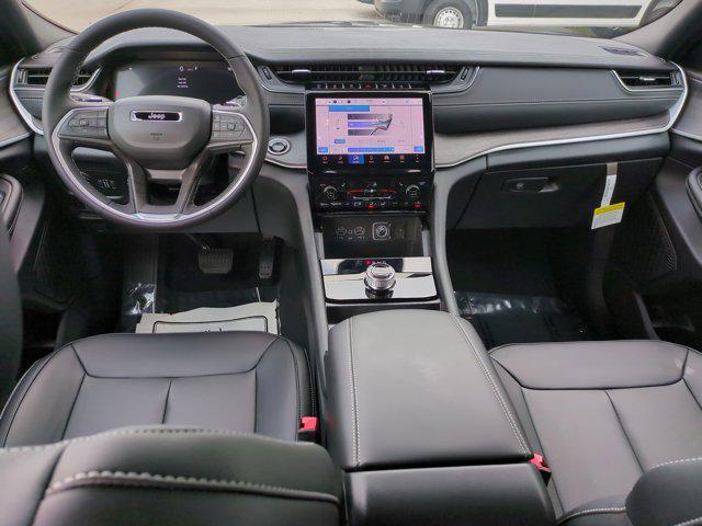 new 2025 Jeep Grand Cherokee L car, priced at $37,993