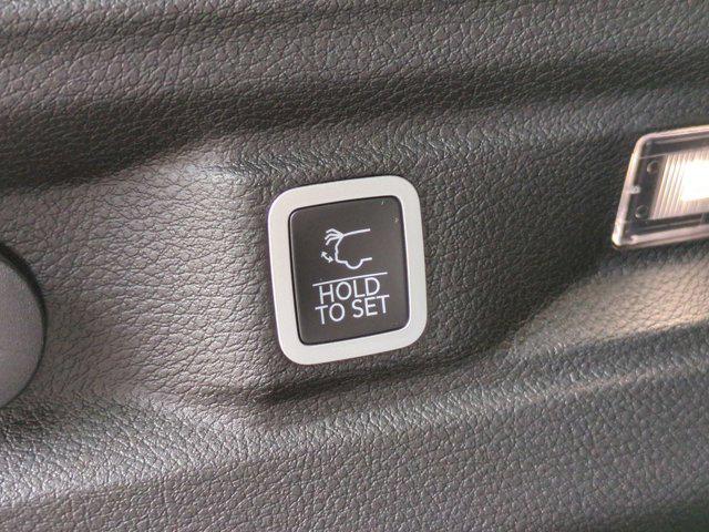 new 2025 Jeep Grand Cherokee L car, priced at $37,993