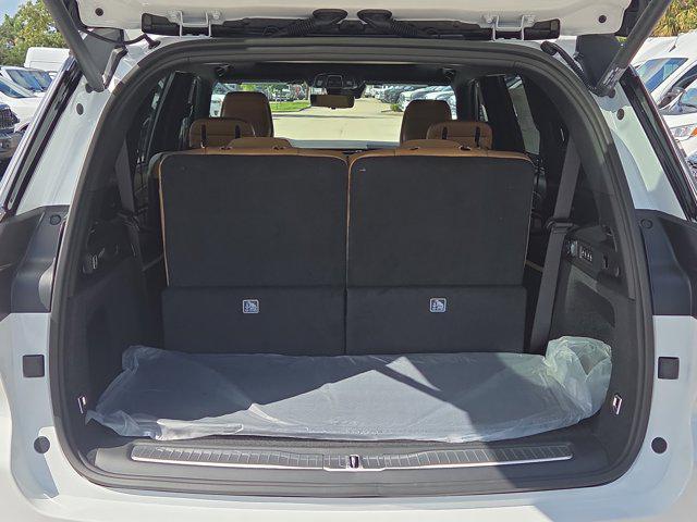 new 2025 Jeep Grand Cherokee L car, priced at $57,182