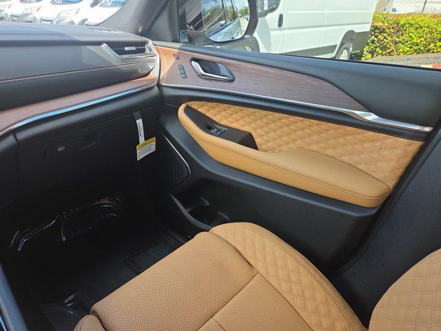 new 2025 Jeep Grand Cherokee L car, priced at $57,182