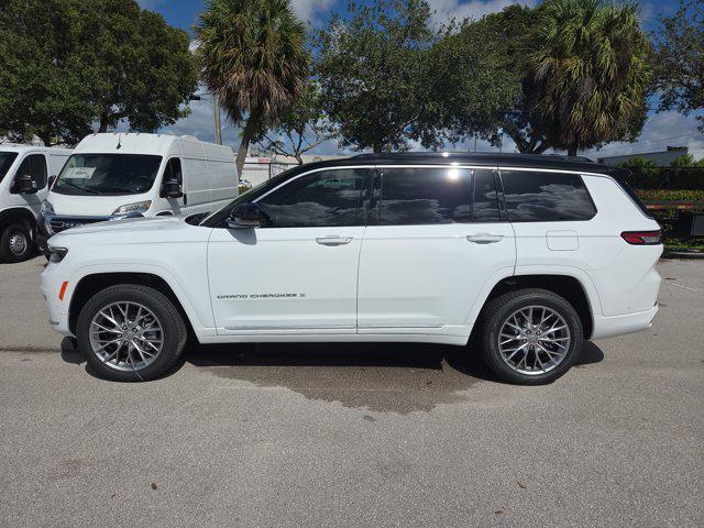 new 2025 Jeep Grand Cherokee L car, priced at $57,182