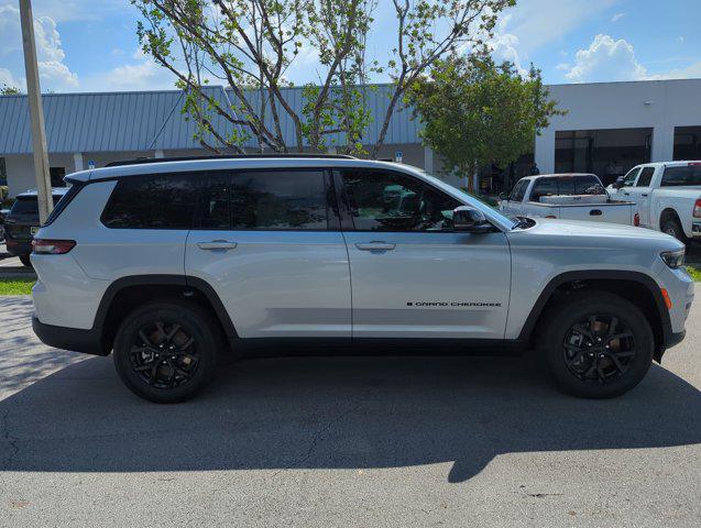 new 2024 Jeep Grand Cherokee L car, priced at $39,525