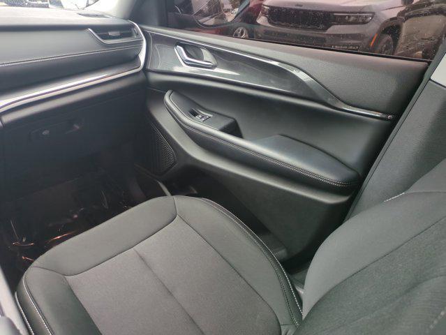 used 2023 Jeep Grand Cherokee car, priced at $23,839