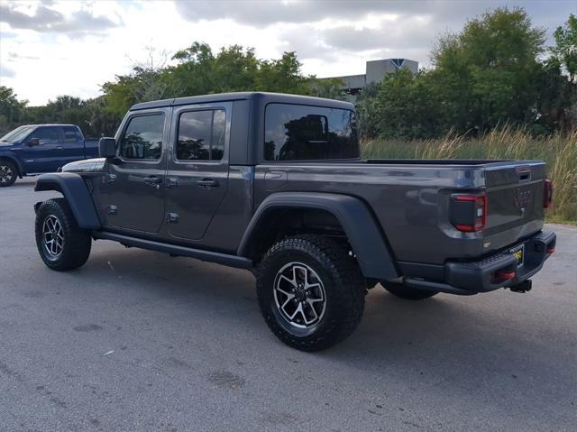 new 2024 Jeep Gladiator car, priced at $59,309
