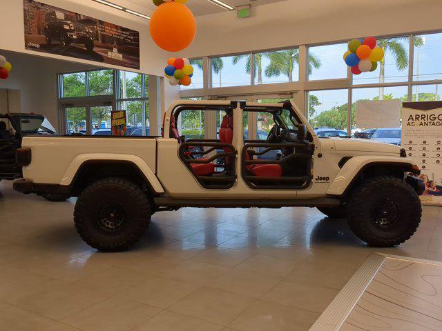 new 2023 Jeep Gladiator car, priced at $70,999