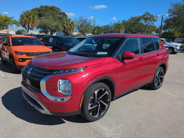 used 2024 Mitsubishi Outlander car, priced at $23,034
