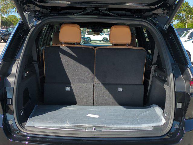 new 2025 Jeep Grand Cherokee L car, priced at $61,902